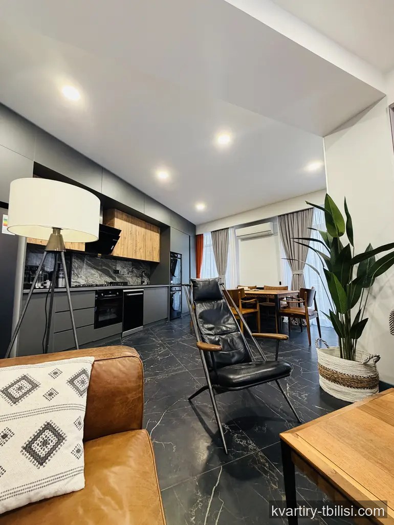 Четырёхкомнатная квартира на Сабуртало — 450 000 USD | Tbilisi Homes