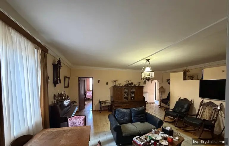 Четырёхкомнатная квартира на Сабуртало — 130 000 USD | Tbilisi Homes