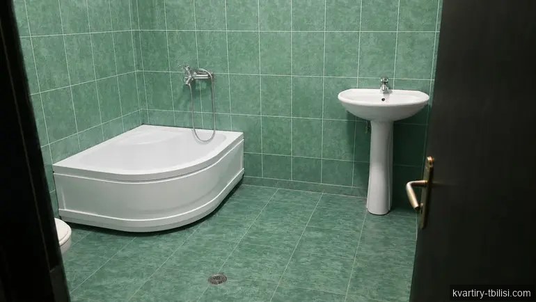 Четырёхкомнатная квартира на Сабуртало — 230 000 USD | Tbilisi Homes