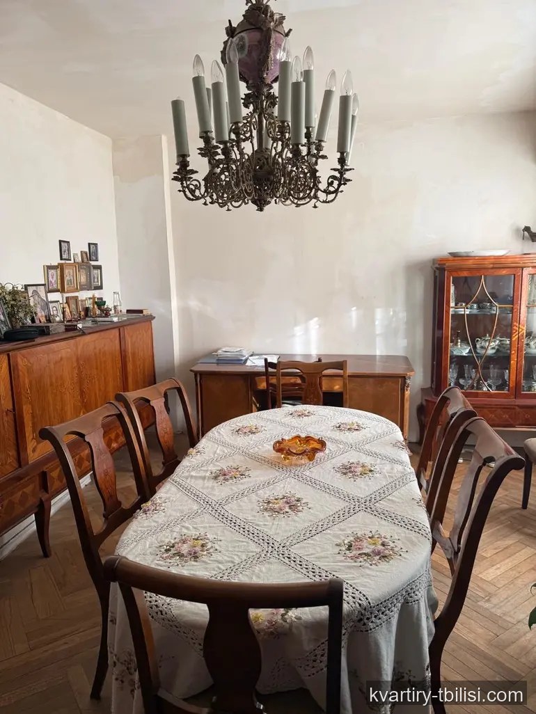 Четырёхкомнатная квартира на Сабуртало — 180 000 USD | Tbilisi Homes