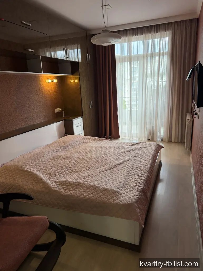 Четырёхкомнатная квартира на Сабуртало — 250 000 USD | Tbilisi Homes
