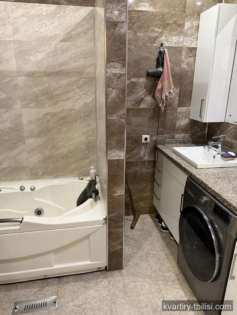 Четырёхкомнатная квартира на Сабуртало — 250 000 USD | Tbilisi Homes