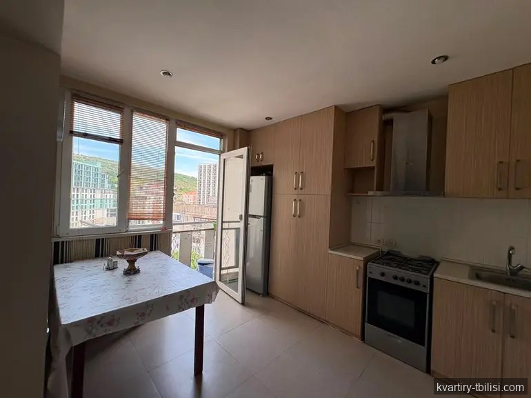 Четырёхкомнатная квартира на Сабуртало — 125 000 USD | Tbilisi Homes