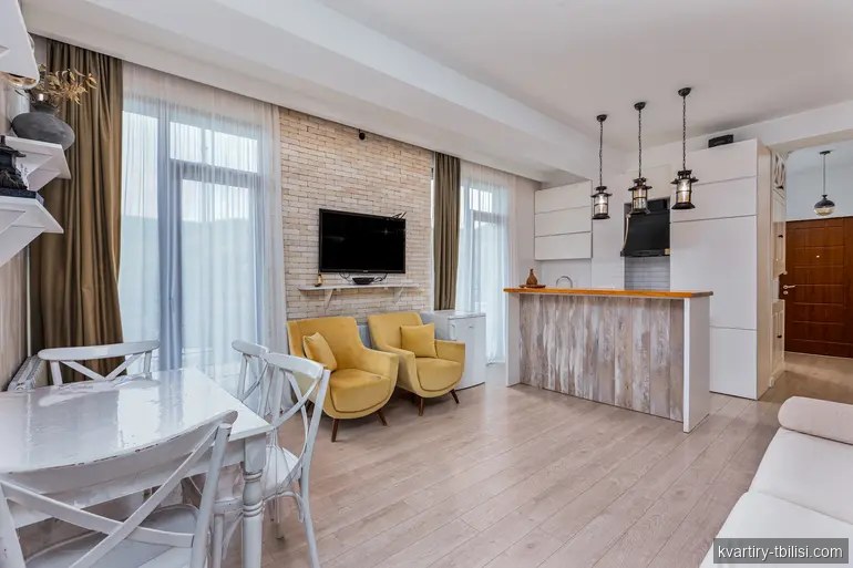 4-bedroom Apartment for sale in Saburtalo, Tbilisi, 135 sqm, floor 13/15 — 266 000 USD | Tbilisi Homes
