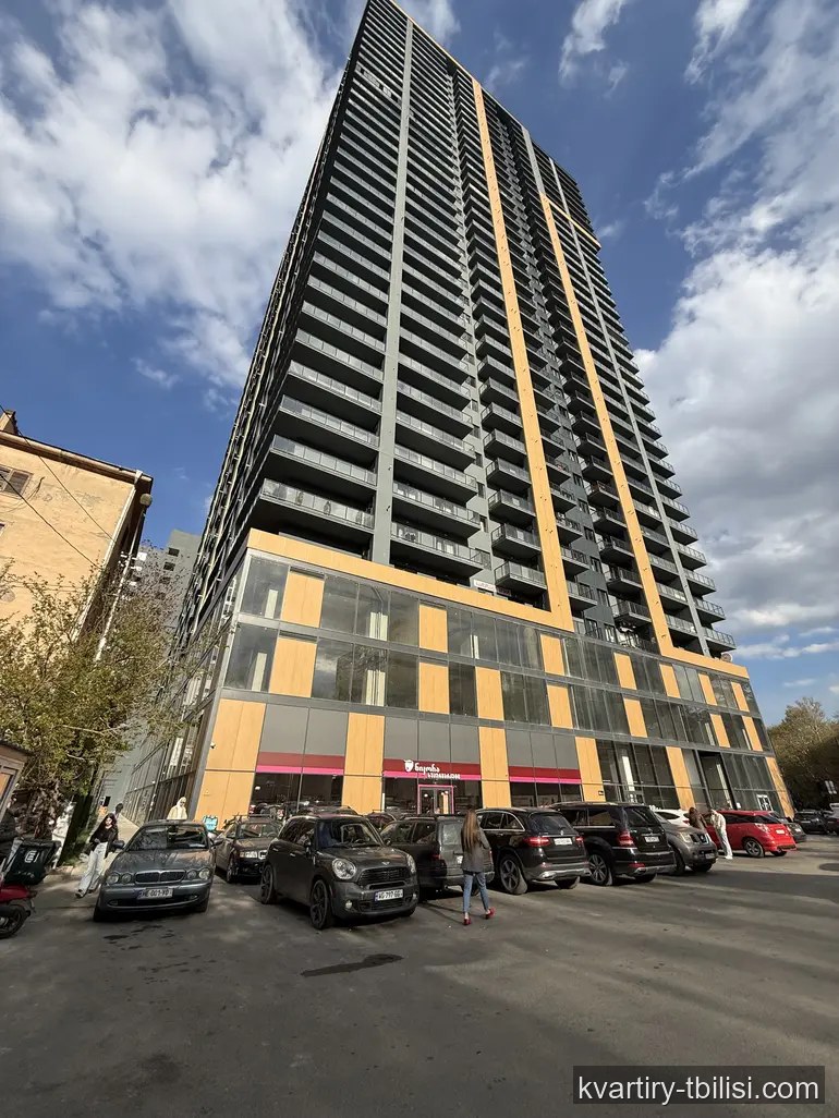 Четырёхкомнатная квартира на Сабуртало — 299 000 USD | Tbilisi Homes