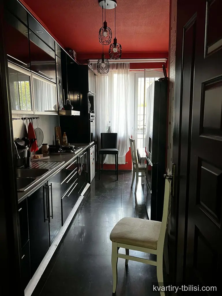 4-bedroom Apartment for sale in Saburtalo, Tbilisi, 140 sqm, floor 2/9 — 250 000 USD | Tbilisi Homes