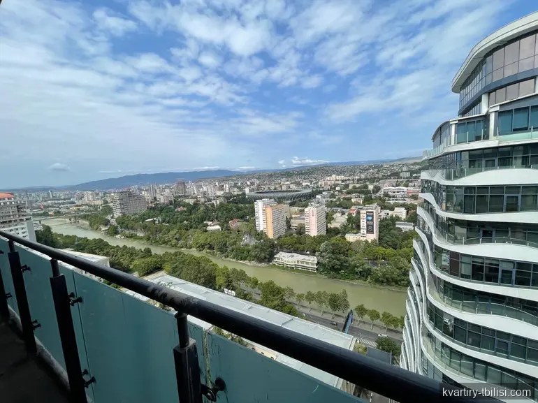 Четырёхкомнатная квартира на Сабуртало — 297 200 USD | Tbilisi Homes