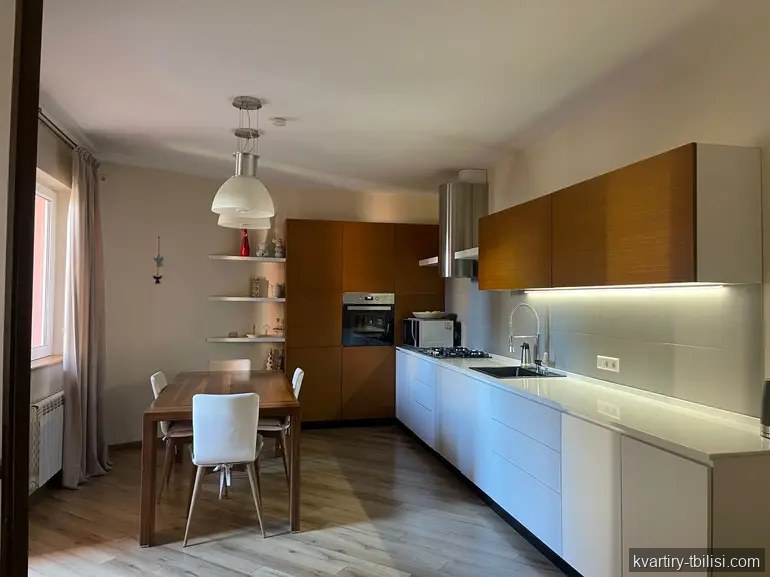 5-комнатная квартира на Сабуртало — 296 000 USD | Tbilisi Homes