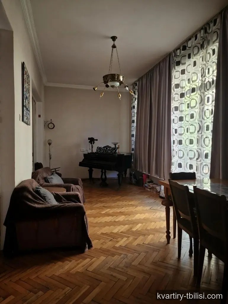 5-bedroom Apartment for sale in Saburtalo, Tbilisi, 141 sqm, floor 2/4 — 215 000 USD | Tbilisi Homes