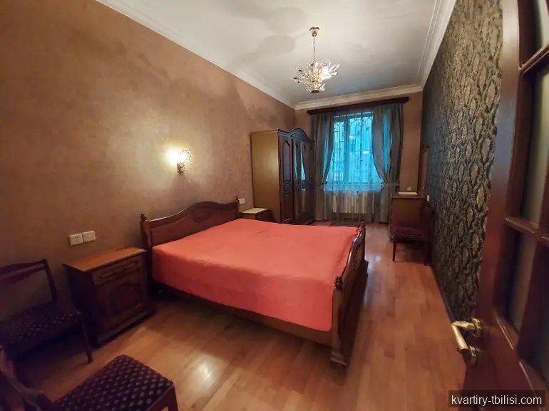 5-bedroom Apartment for sale in Saburtalo, Tbilisi, 168 sqm, floor 2/10 — 292 000 USD | Tbilisi Homes