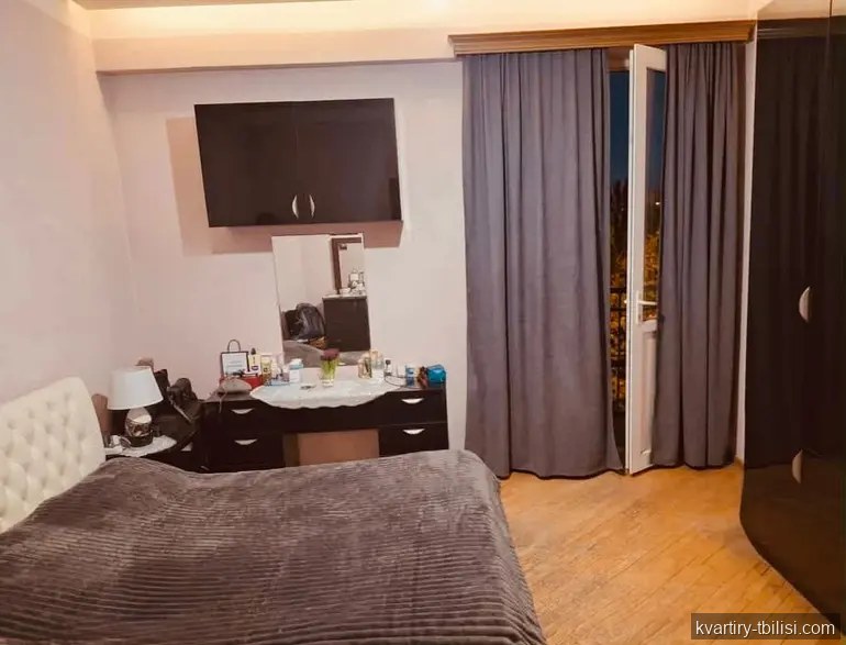 5-комнатная квартира на Сабуртало — 250 000 USD | Tbilisi Homes