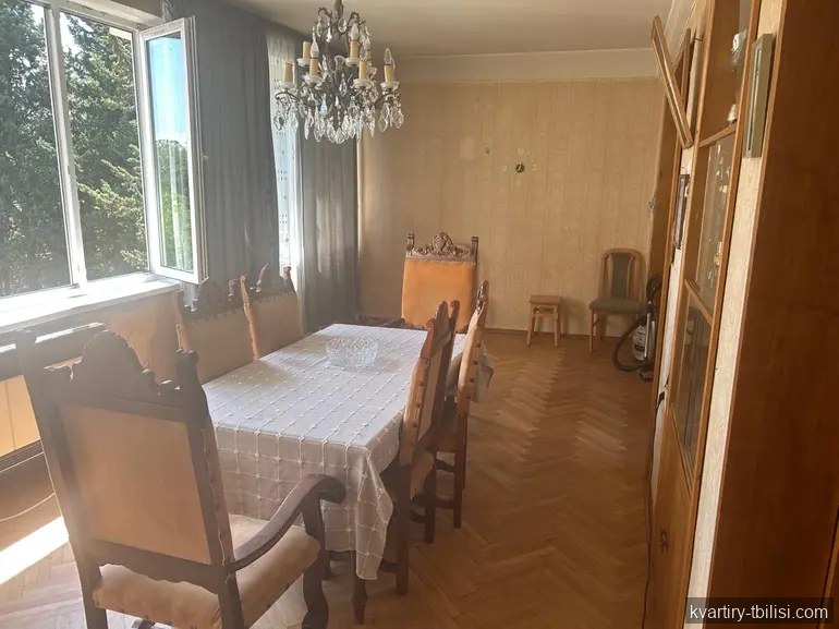 5-bedroom Apartment for sale in Saburtalo, Tbilisi, 160 sqm, floor 5/8 — 170 000 USD | Tbilisi Homes