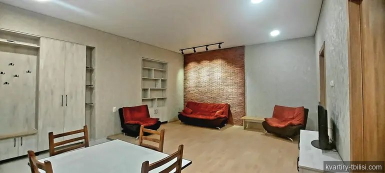 7-комнатная квартира на Сабуртало — 183 000 USD | Tbilisi Homes