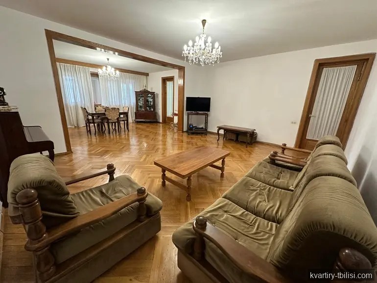 7-bedroom Apartment for sale in Saburtalo, Tbilisi, 199 sqm, floor 3/9 — 259 894 USD | Tbilisi Homes