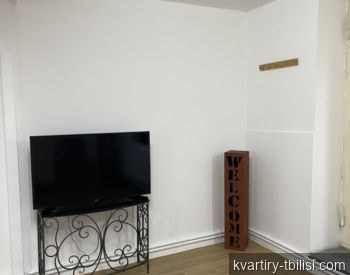 2-bedroom Apartment for sale in Sololaki, Tbilisi, 55 sqm, floor 1/3 — 98 000 USD | Tbilisi Homes