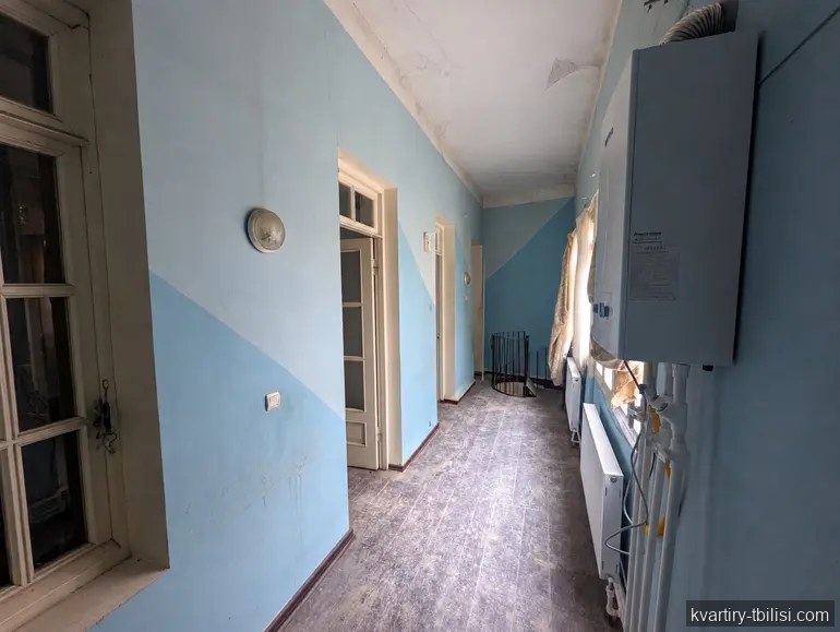 2-bedroom Apartment for sale in Sololaki, Tbilisi, 86 sqm, floor 1/2 — 160 000 USD | Tbilisi Homes