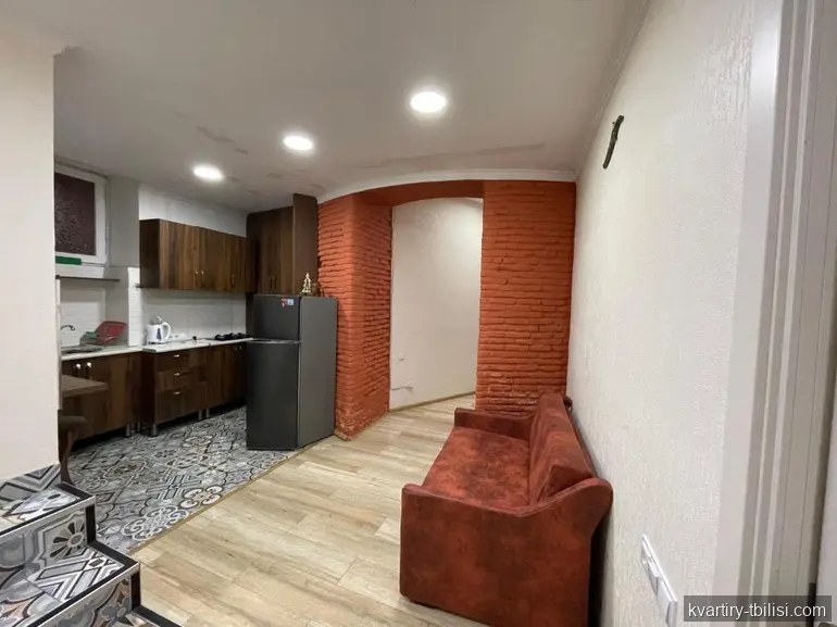 4-bedroom Apartment for sale in Sololaki, Tbilisi, 100 sqm, floor 1/1 — 210 000 USD | Tbilisi Homes
