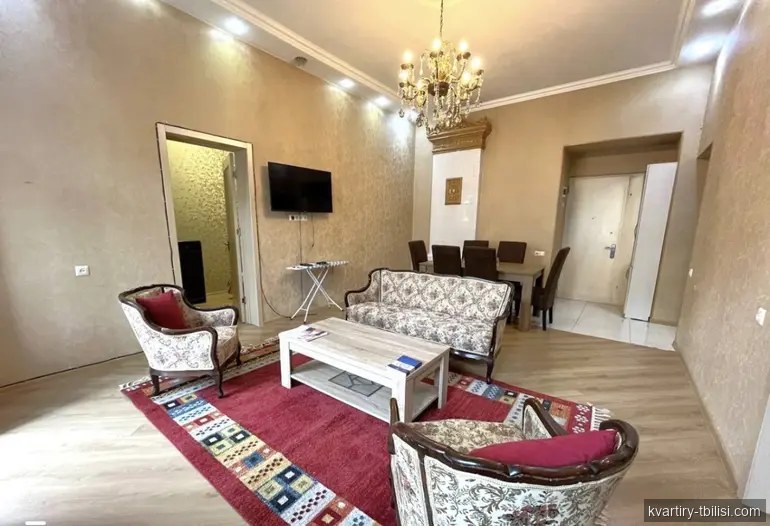4-bedroom Apartment for sale in Sololaki, Tbilisi, 88 sqm, floor 2/3 — 240 000 USD | Tbilisi Homes