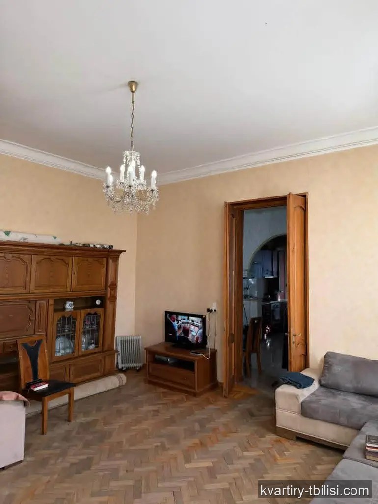 7-bedroom Apartment for sale in Svaneti Quarter, Tbilisi, 98 sqm, floor 2/3 — 120 000 USD | Tbilisi Homes