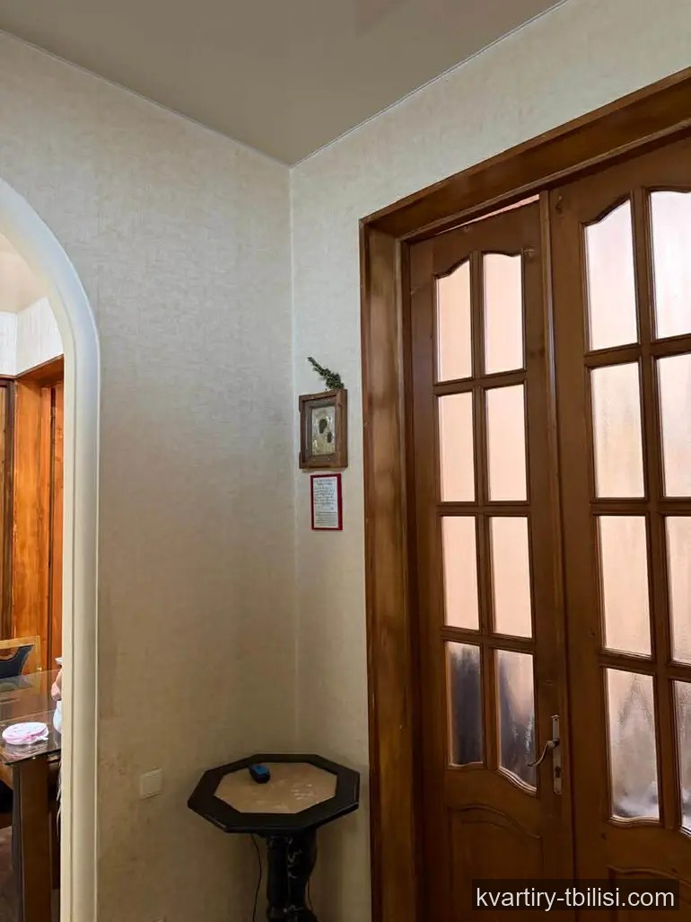 7-bedroom Apartment for sale in Svaneti Quarter, Tbilisi, 98 sqm, floor 2/3 — 120 000 USD | Tbilisi Homes