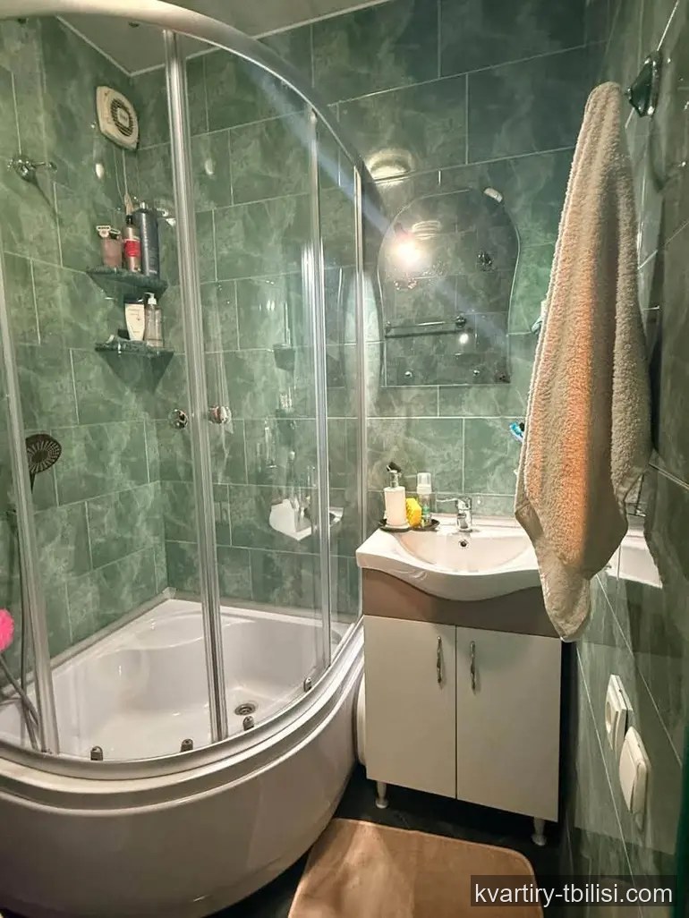2-bedroom Apartment for sale in Third Massiv, Tbilisi, 54 sqm, floor 1/4 — 77 000 USD | Tbilisi Homes
