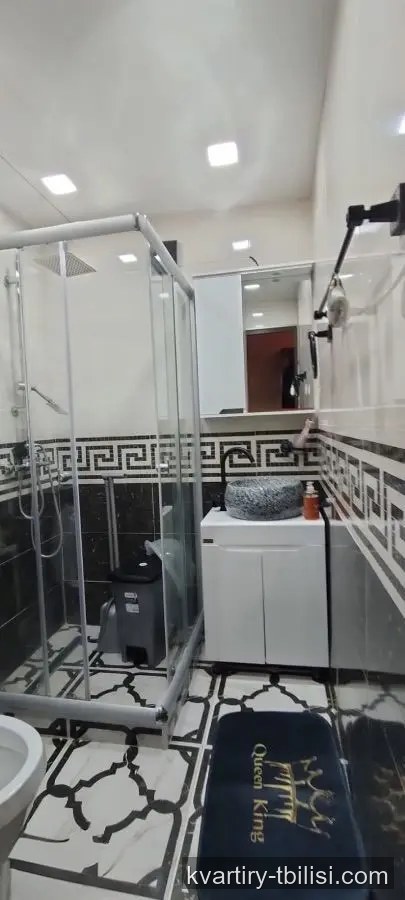 2-bedroom Apartment for sale in Third Massiv, Tbilisi, 56 sqm, floor 5/5 — 60 000 USD | Tbilisi Homes