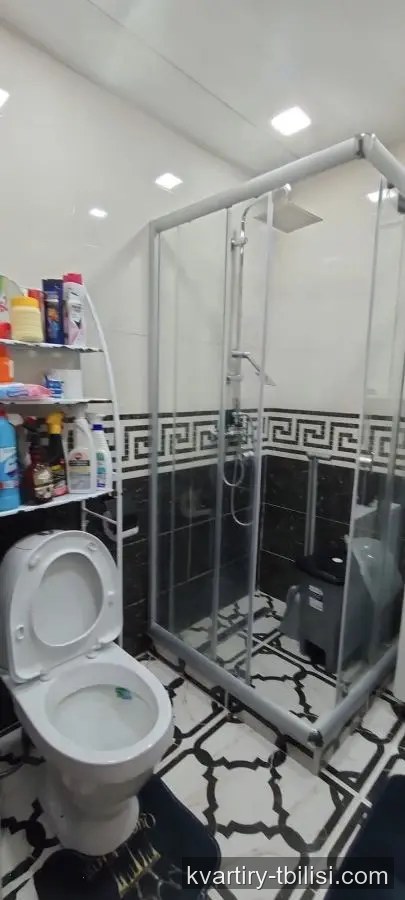 2-bedroom Apartment for sale in Third Massiv, Tbilisi, 51 sqm, floor 4/4 — 60 000 USD | Tbilisi Homes