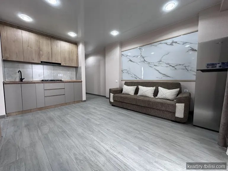 Трёхкомнатная квартира в Третьем массиве — 118 000 USD | Tbilisi Homes