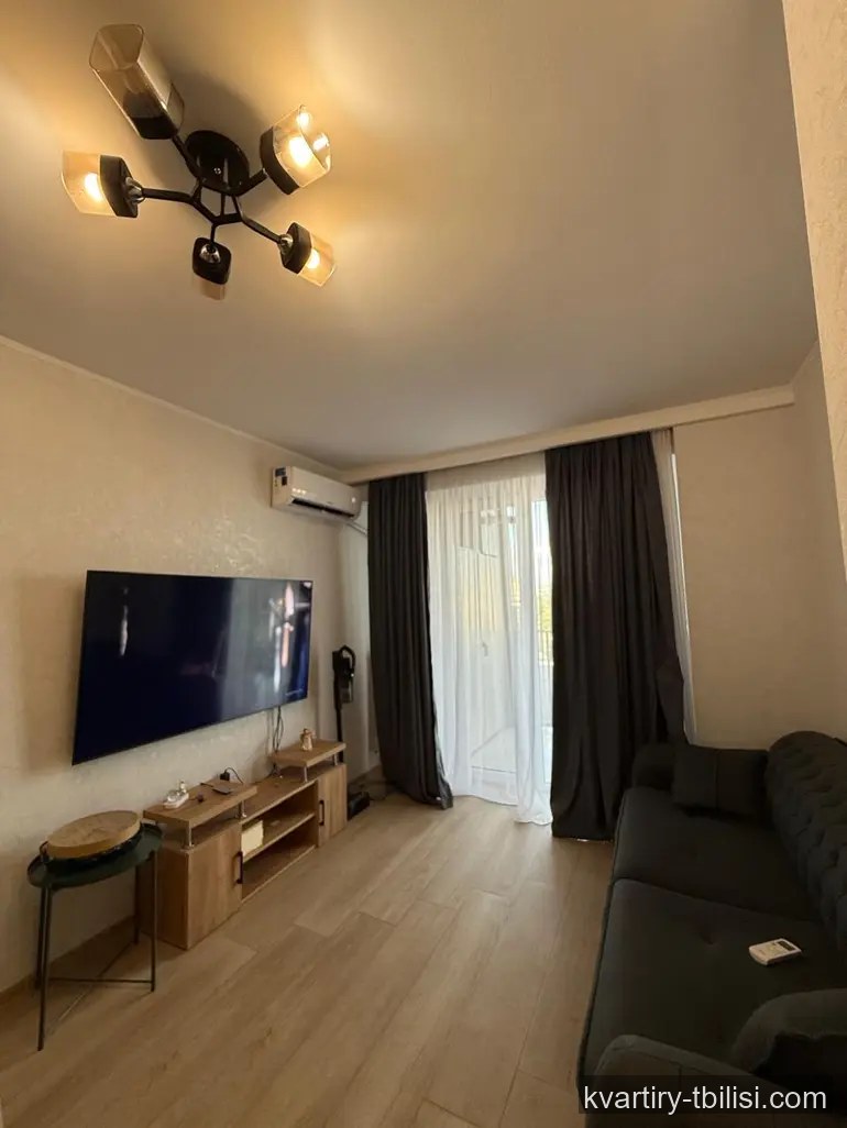 3-bedroom Apartment for sale in Third Massiv, Tbilisi, 77 sqm, floor 7/18 — 125 000 USD | Tbilisi Homes