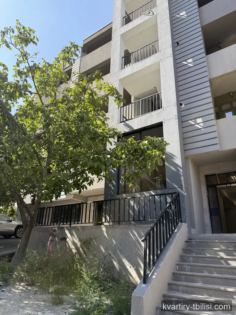 2-bedroom Apartment for sale in Vake, Tbilisi, 73 sqm, floor 3/5 — 160 000 USD | Tbilisi Homes