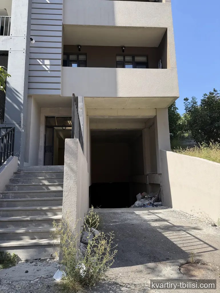 2-bedroom Apartment for sale in Vake, Tbilisi, 73 sqm, floor 3/5 — 160 000 USD | Tbilisi Homes