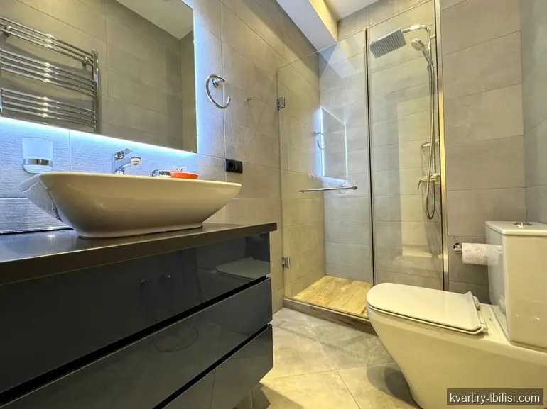 2-bedroom Apartment for sale in Vake, Tbilisi, 65 sqm, floor 3/14 — 245 000 USD | Tbilisi Homes