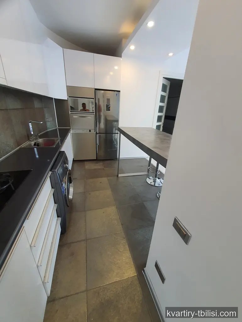 3-bedroom Apartment for sale in Vake, Tbilisi, 96.65 sqm, floor 8/10 — 251 000 USD | Tbilisi Homes