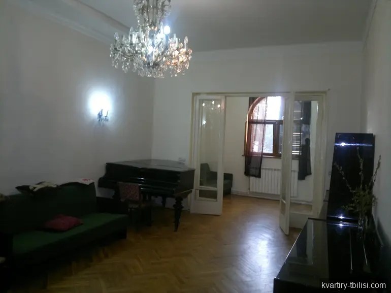 Трёхкомнатная квартира в Ваке — 300 000 USD | Tbilisi Homes