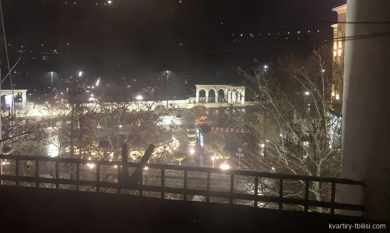 იყიდება 3 ოთახიანი ბინა ვაკეში, 105 მ², 4/5 სართული — 320 000 USD | Tbilisi Homes