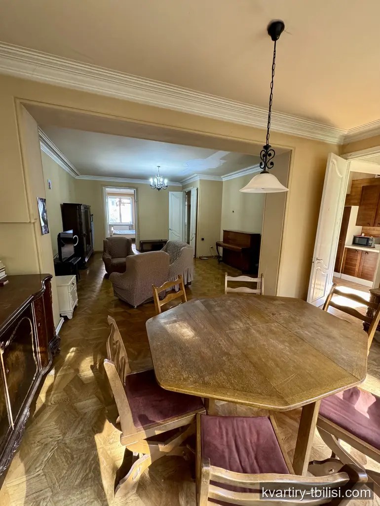 Трёхкомнатная квартира в Ваке — 280 000 USD | Tbilisi Homes