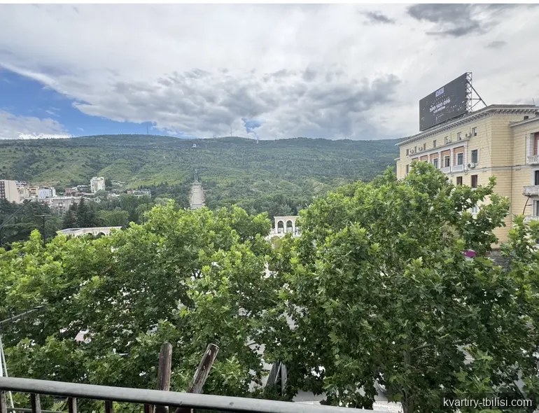 Трёхкомнатная квартира в Ваке — 315 000 USD | Tbilisi Homes
