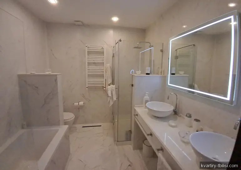 4-bedroom Apartment for sale in Vake, Tbilisi, 167 sqm, floor 4/7 — 668 000 USD | Tbilisi Homes