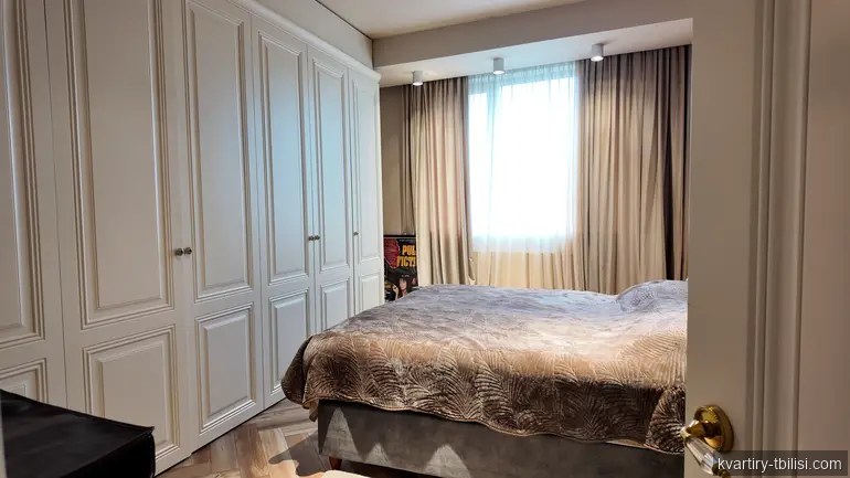 Четырёхкомнатная квартира в Ваке — 275 000 USD | Tbilisi Homes