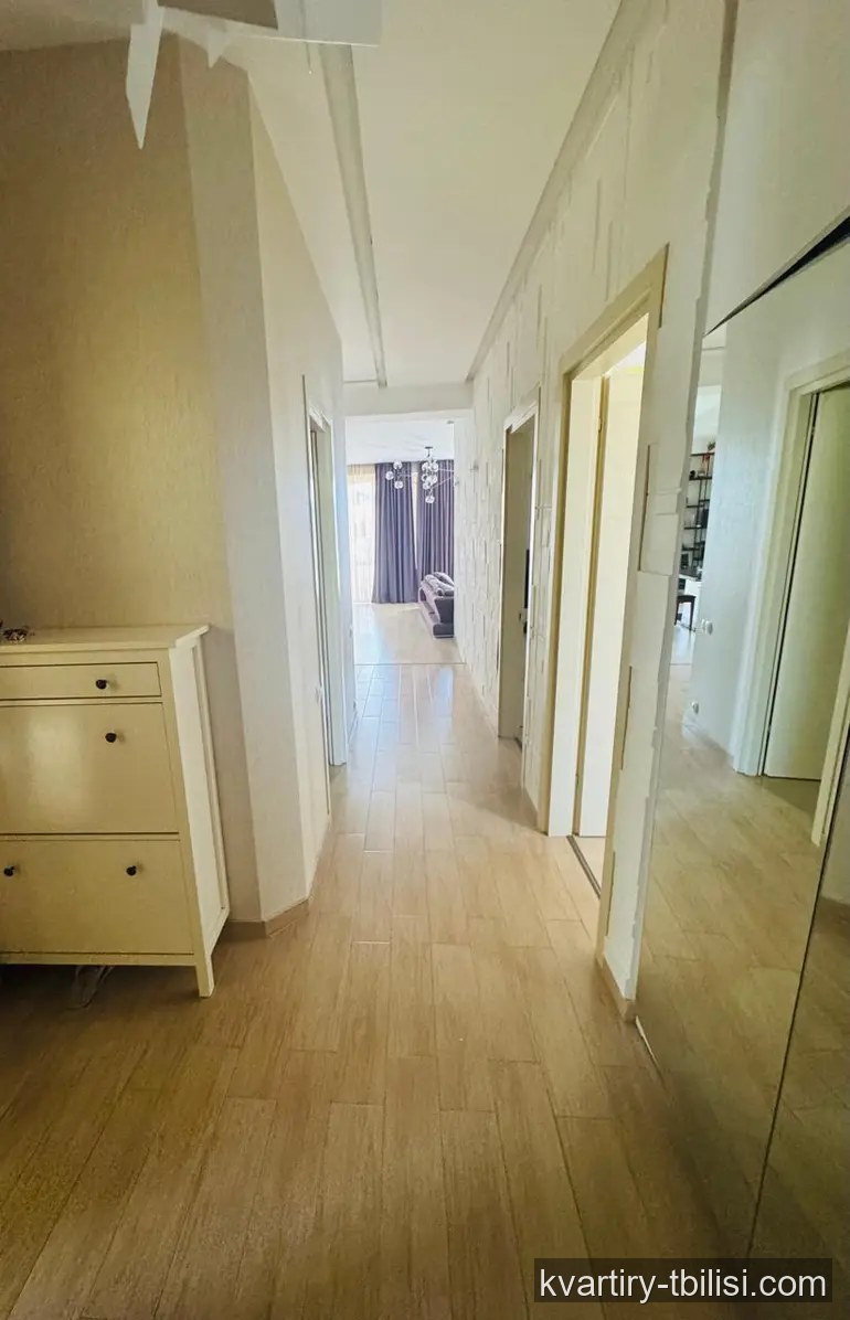 4-bedroom Apartment for sale in Vake, Tbilisi, 112.27 sqm, floor 5/6 — 305 000 USD | Tbilisi Homes