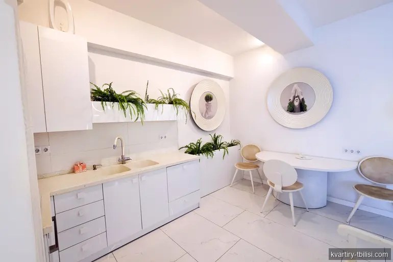 Четырёхкомнатная квартира в Ваке — 550 000 USD | Tbilisi Homes