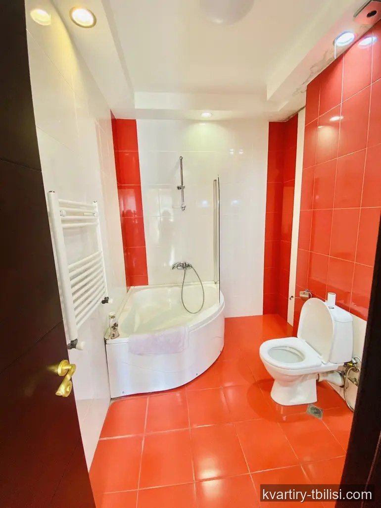 5-bedroom Apartment for sale in Vake, Tbilisi, 170 sqm, floor 10/12 — 320 000 USD | Tbilisi Homes