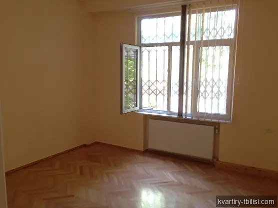 5-комнатная квартира в Ваке — 400 000 USD | Tbilisi Homes