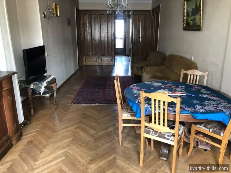 5-bedroom Apartment for sale in Vake, Tbilisi, 170 sqm, floor 14/14 — 270 000 USD | Tbilisi Homes
