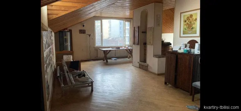 8-bedroom Apartment for sale in Vake, Tbilisi, 300 sqm, floor 3/3 — 630 000 USD | Tbilisi Homes