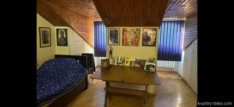 8-bedroom Apartment for sale in Vake, Tbilisi, 300 sqm, floor 3/3 — 630 000 USD | Tbilisi Homes