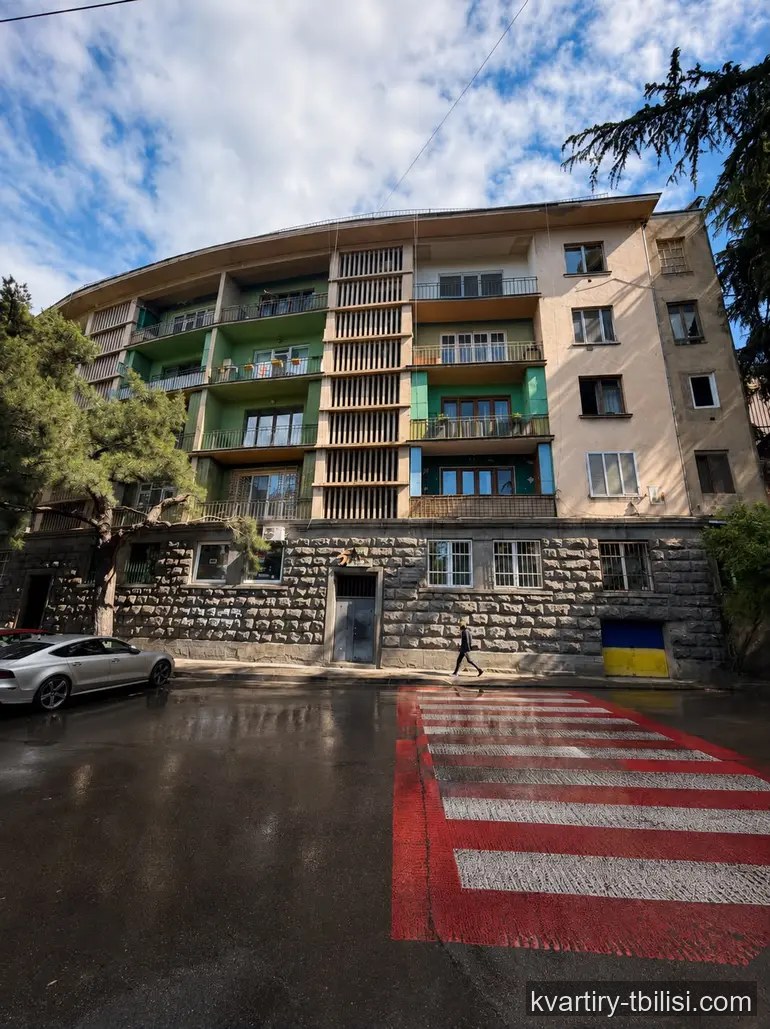 8-комнатная квартира в Ваке — 695 000 USD | Tbilisi Homes