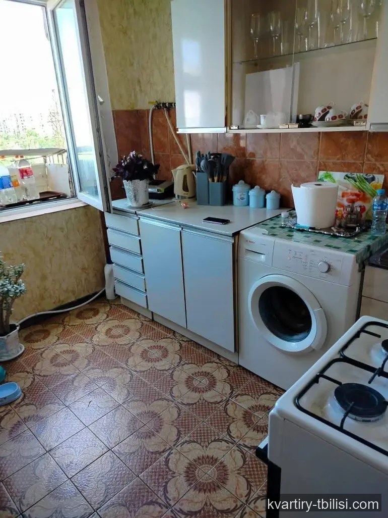 4-bedroom Apartment for sale in Varketili, Tbilisi, 76 sqm, floor 9/9 — 87 000 USD | Tbilisi Homes