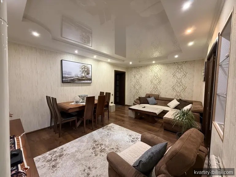 3-bedroom Apartment for sale in Vashlijvari, Tbilisi, 100 sqm, floor 2/9 — 130 000 USD | Tbilisi Homes