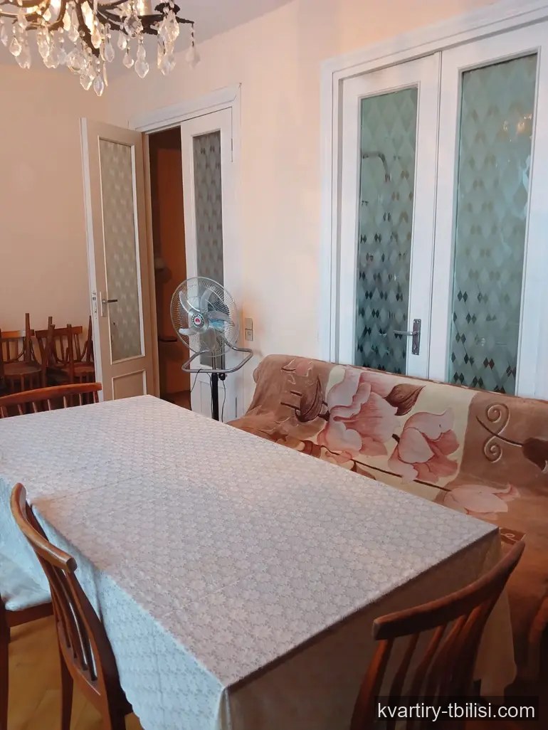 Четырёхкомнатная квартира в Вазисубани — 95 000 USD | Tbilisi Homes